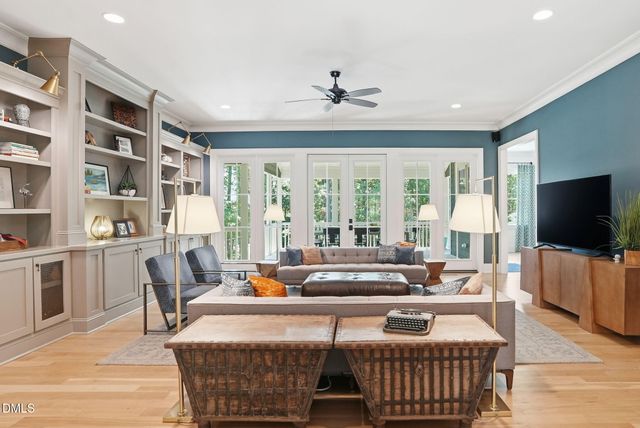 82 Davis Love Drive, Chapel Hill, NC 27517