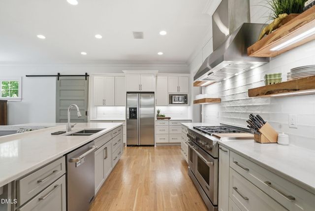 82 Davis Love Drive, Chapel Hill, NC 27517