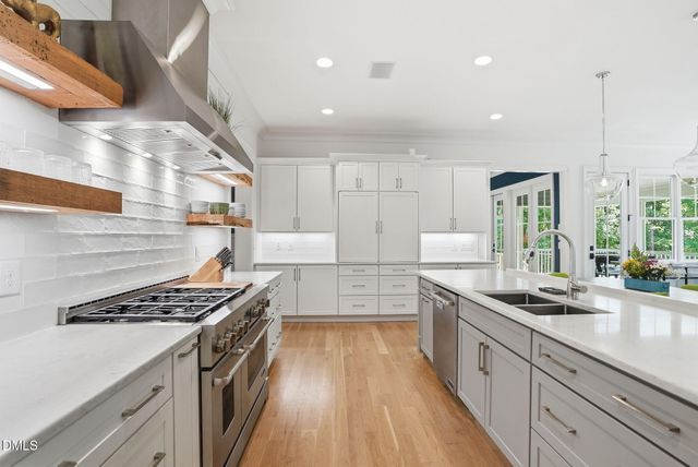 82 Davis Love Drive, Chapel Hill, NC 27517