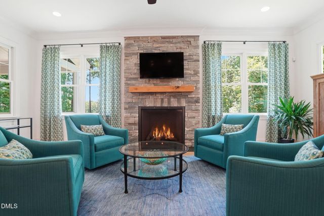82 Davis Love Drive, Chapel Hill, NC 27517
