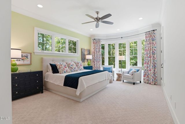 82 Davis Love Drive, Chapel Hill, NC 27517