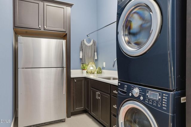 82 Davis Love Drive, Chapel Hill, NC 27517