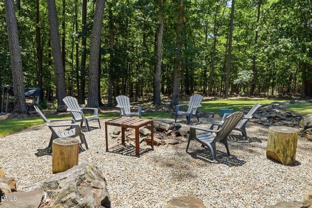 82 Davis Love Drive, Chapel Hill, NC 27517