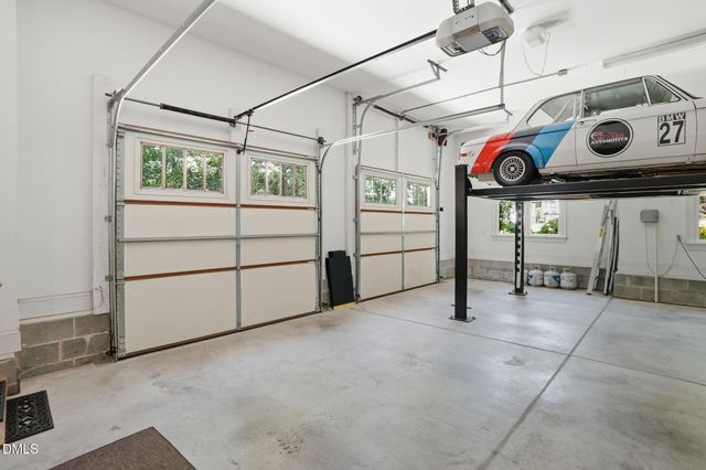 82 Davis Love Drive, Chapel Hill, NC 27517