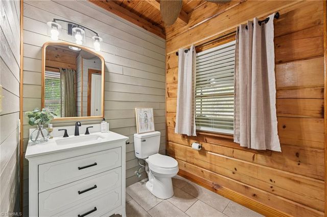 6875 Pisgah Covered Bridge Road, Asheboro, NC 27205
