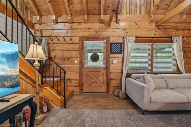 6875 Pisgah Covered Bridge Road, Asheboro, NC 27205