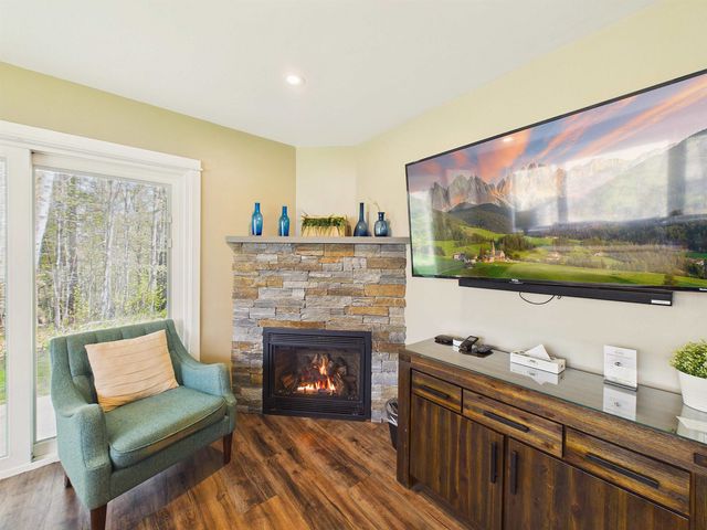 99 Killington Center Drive R41 Unit 412 & 413, Killington, VT 05751