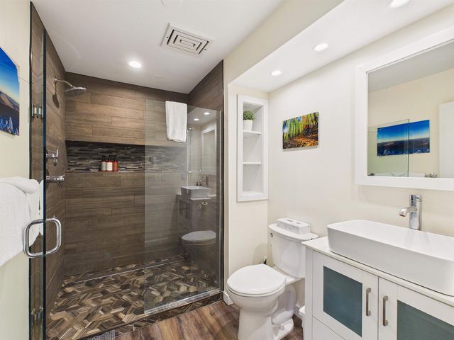 99 Killington Center Drive R41 Unit 412 & 413, Killington, VT 05751