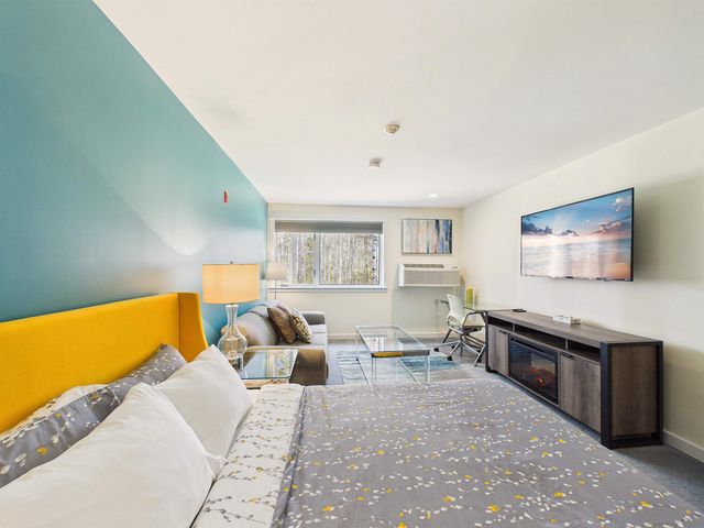 99 Killington Center Drive R41 Unit 412 & 413, Killington, VT 05751
