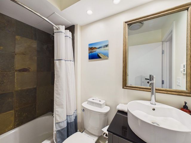 99 Killington Center Drive R41 Unit 412 & 413, Killington, VT 05751