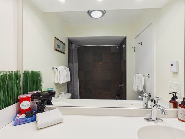 99 Killington Center Drive R41 Unit 412 & 413, Killington, VT 05751