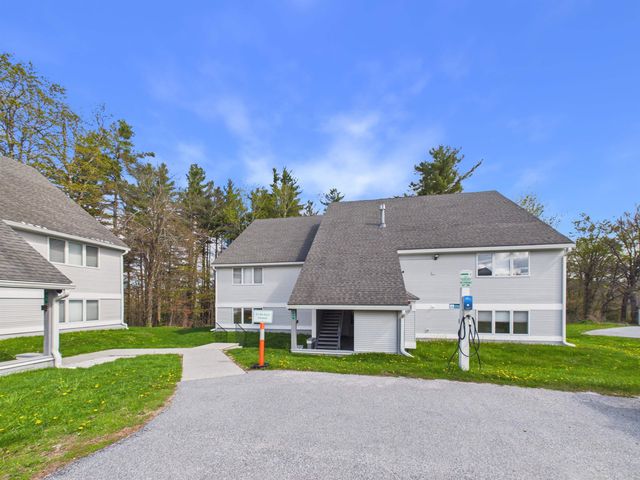 99 Killington Center Drive R41 Unit 412 & 413, Killington, VT 05751
