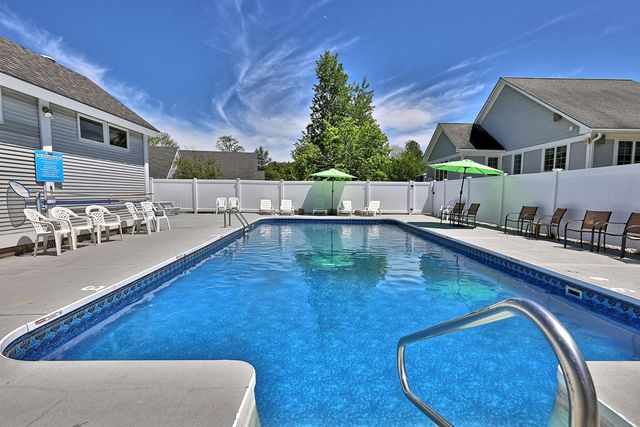 99 Killington Center Drive R41 Unit 412 & 413, Killington, VT 05751