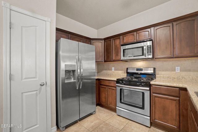 3148 SUNNY PRAIRIE Drive, El Paso, TX 79938