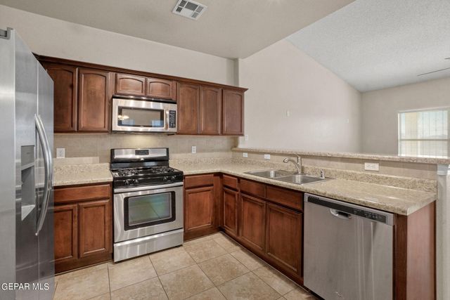 3148 SUNNY PRAIRIE Drive, El Paso, TX 79938