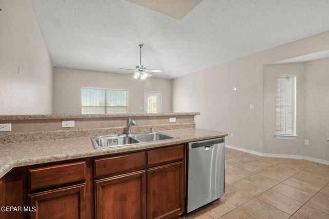 3148 SUNNY PRAIRIE Drive, El Paso, TX 79938