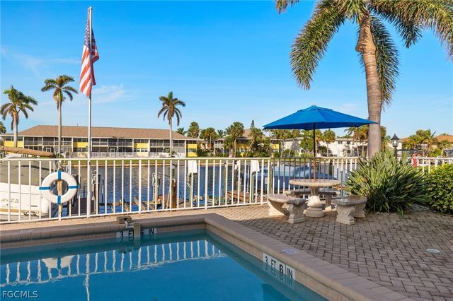 4620 SE 5th PL 106, Cape Coral, FL 33904