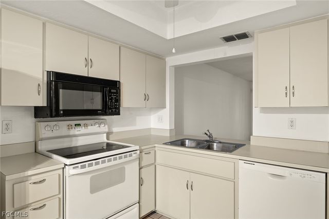 4620 SE 5th PL 106, Cape Coral, FL 33904