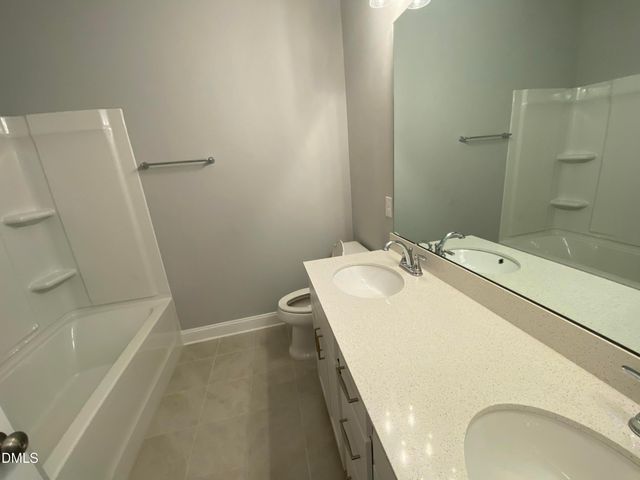 806 Grafton Peak Lane, Apex, NC 27523