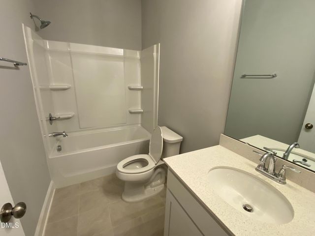 806 Grafton Peak Lane, Apex, NC 27523