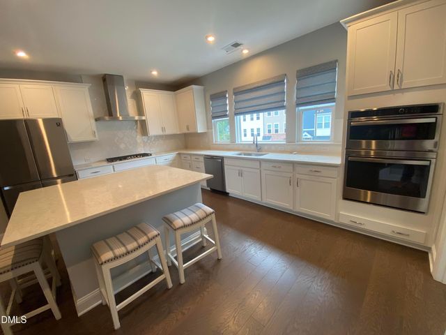 806 Grafton Peak Lane, Apex, NC 27523