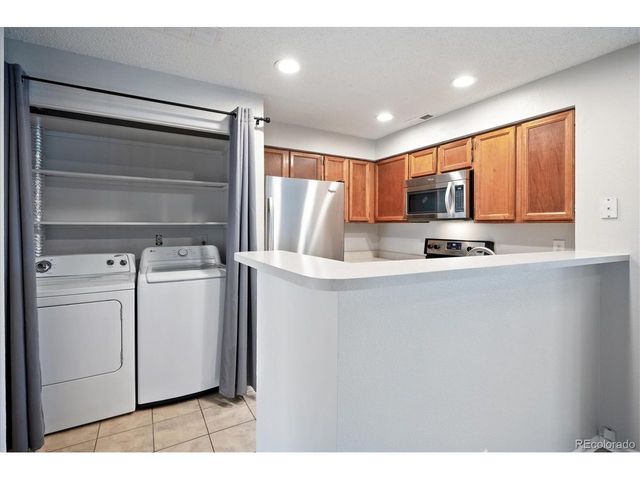 846 S Vance St F, Lakewood, CO 80226