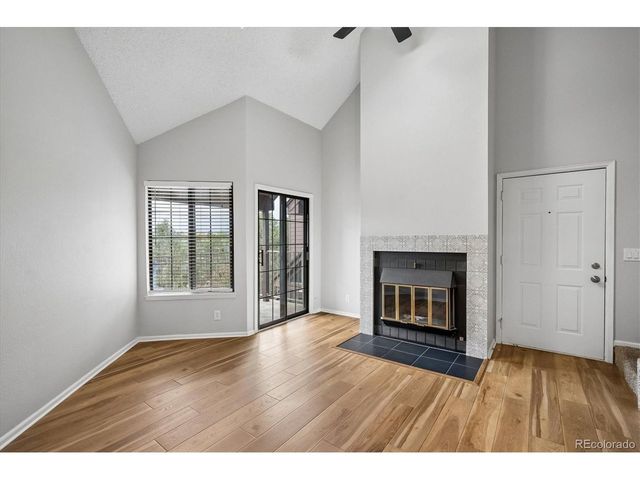 846 S Vance St F, Lakewood, CO 80226