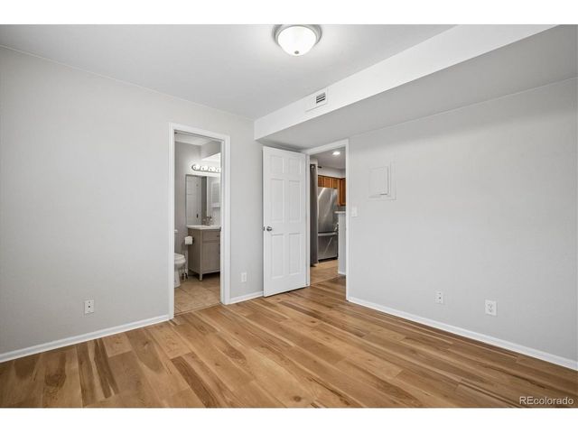 846 S Vance St F, Lakewood, CO 80226