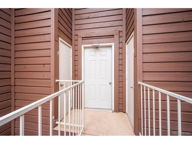 846 S Vance St F, Lakewood, CO 80226