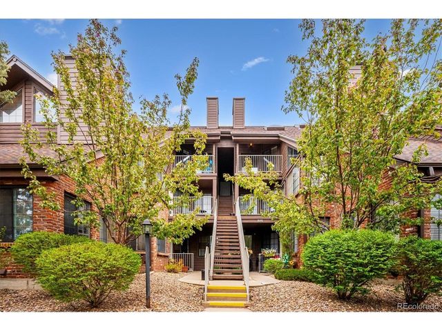 846 S Vance St F, Lakewood, CO 80226