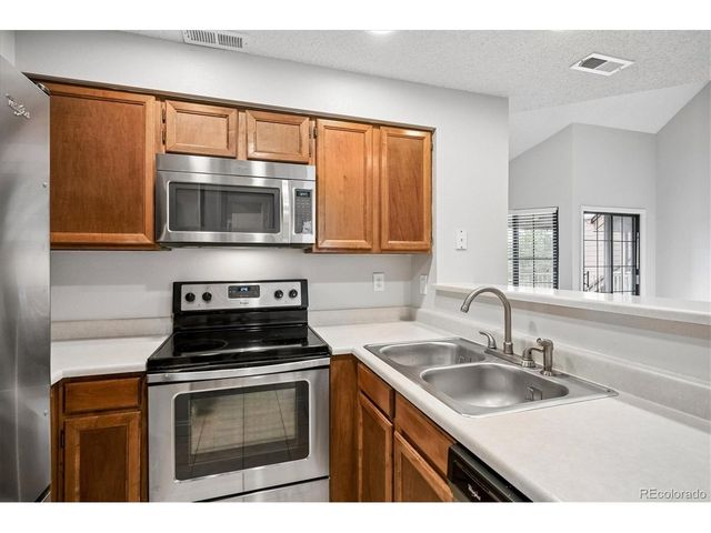 846 S Vance St F, Lakewood, CO 80226