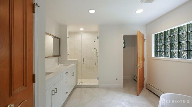1700 Perrineville Road, Monroe, NJ 08831