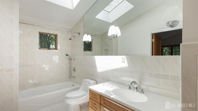1700 Perrineville Road, Monroe, NJ 08831