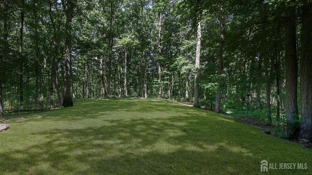 1700 Perrineville Road, Monroe, NJ 08831