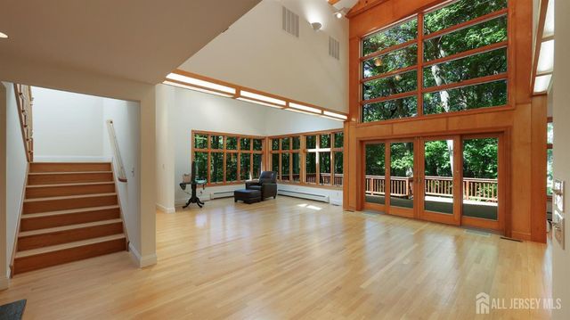 1700 Perrineville Road, Monroe, NJ 08831