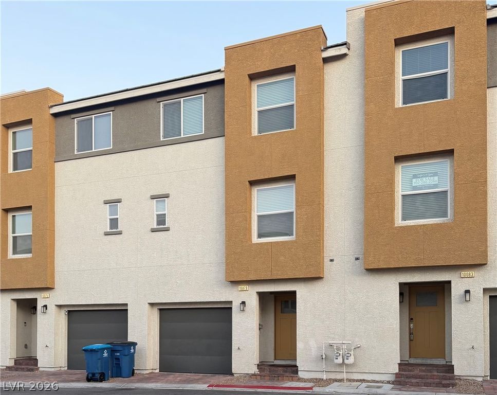 10079 Vibrant Moon Avenue, Las Vegas, NV 89129
