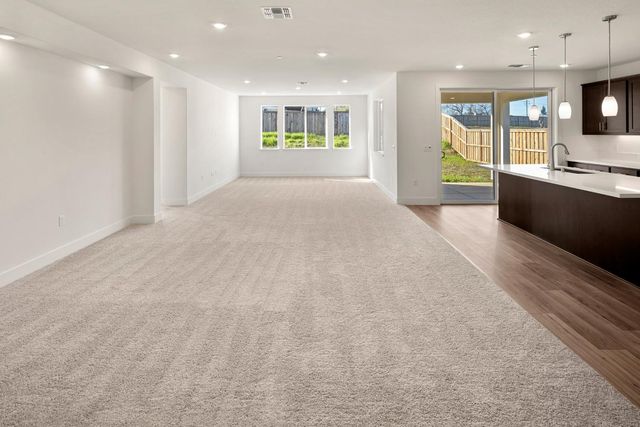 2435 Briar Meadow Cir, Auburn, CA 95603