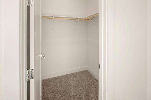 2435 Briar Meadow Cir, Auburn, CA 95603