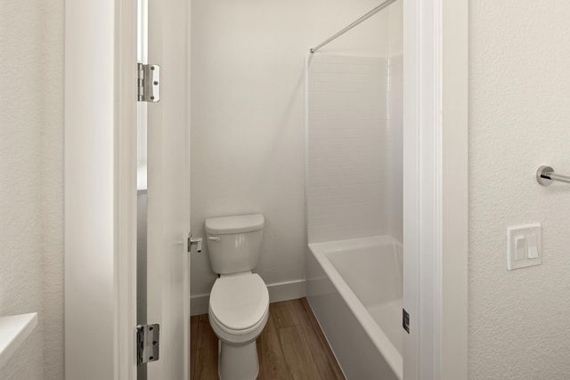 2435 Briar Meadow Cir, Auburn, CA 95603