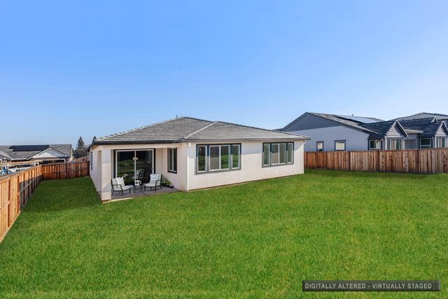 2435 Briar Meadow Cir, Auburn, CA 95603