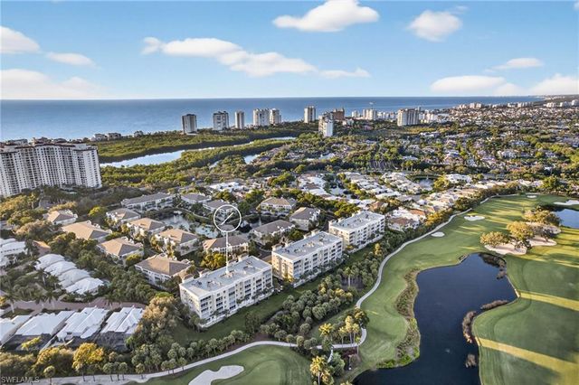 7687 Pebble Creek CIR # 303, Naples, FL 34108