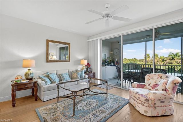 7687 Pebble Creek CIR # 303, Naples, FL 34108