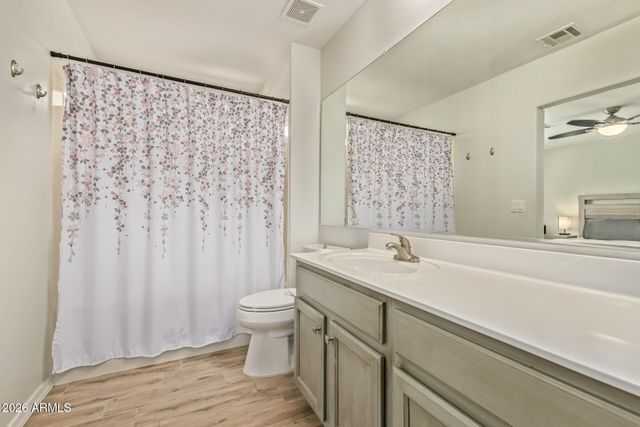 2872 E CARLA VISTA Court, Gilbert, AZ 85295