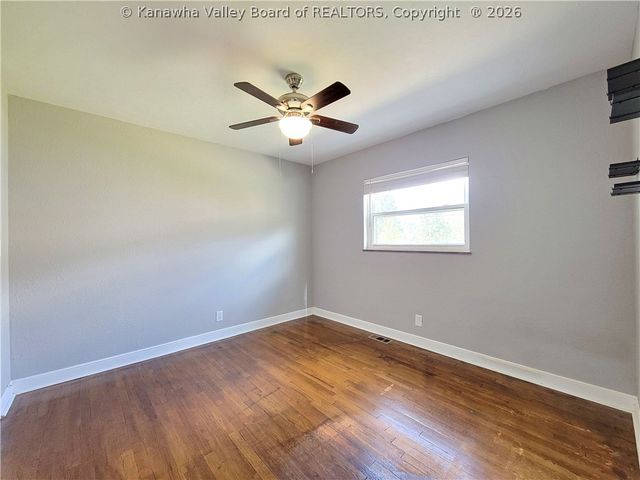 1002 Drew Street, Milton, WV 25541