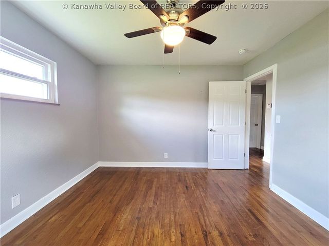 1002 Drew Street, Milton, WV 25541