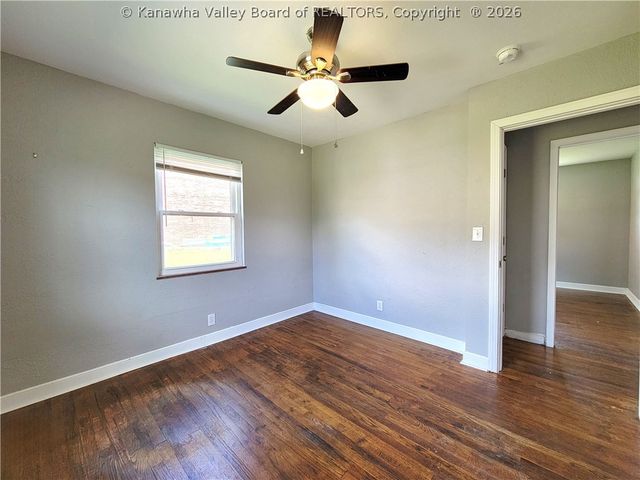 1002 Drew Street, Milton, WV 25541