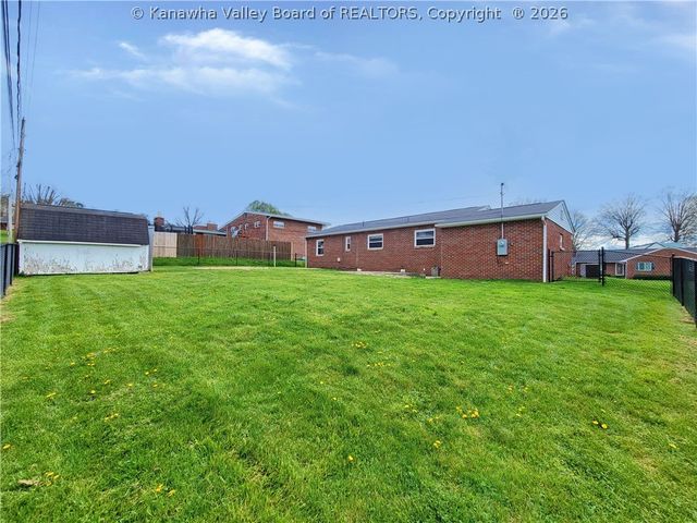 1002 Drew Street, Milton, WV 25541