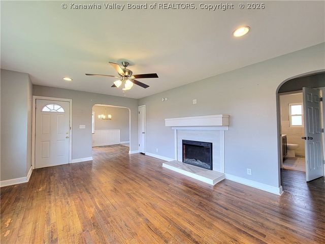 1002 Drew Street, Milton, WV 25541