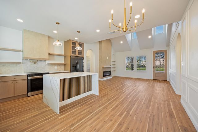 103 Stallings Street, Terrell, TX 75160