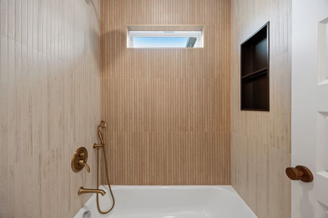 103 Stallings Street, Terrell, TX 75160